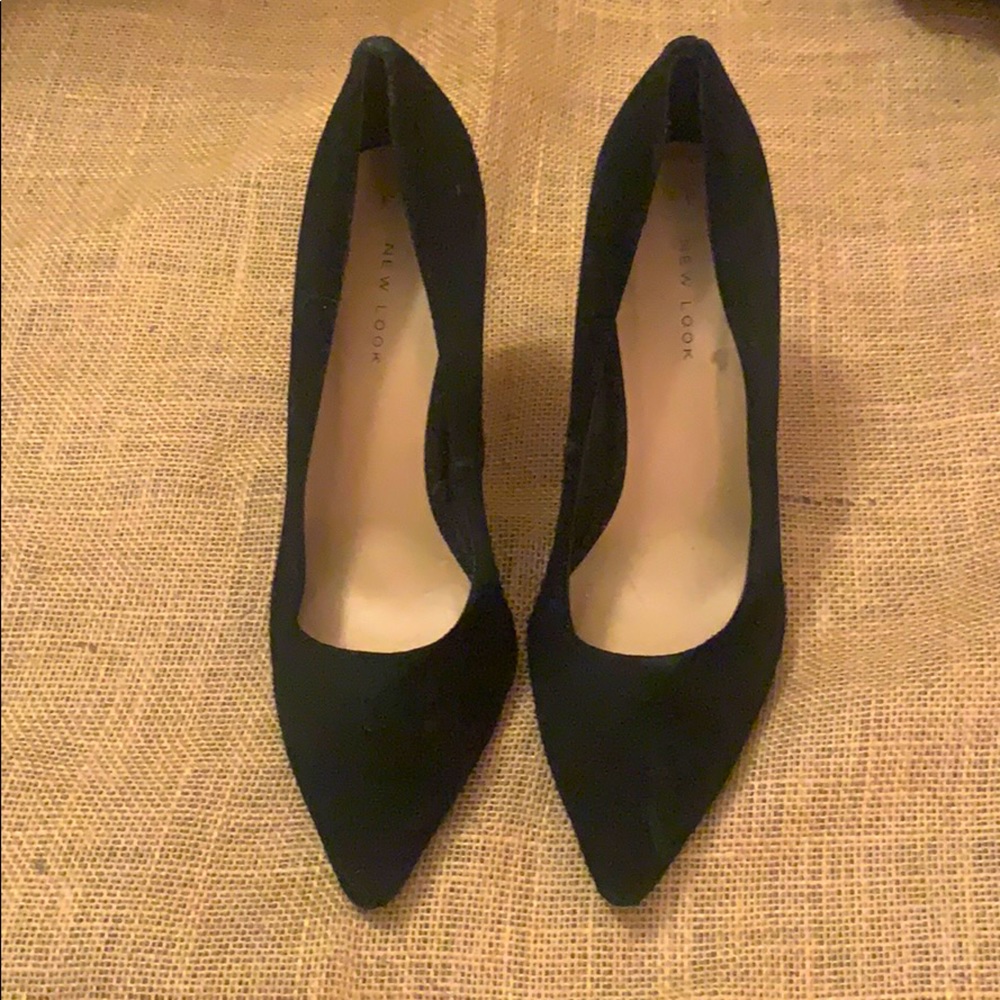 Court Heels